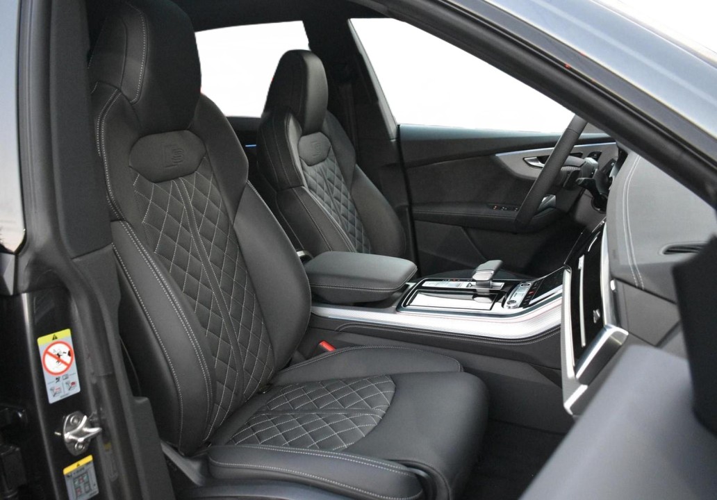Audi Q8 50TDI quattro tiptronic S-Line - foto 11