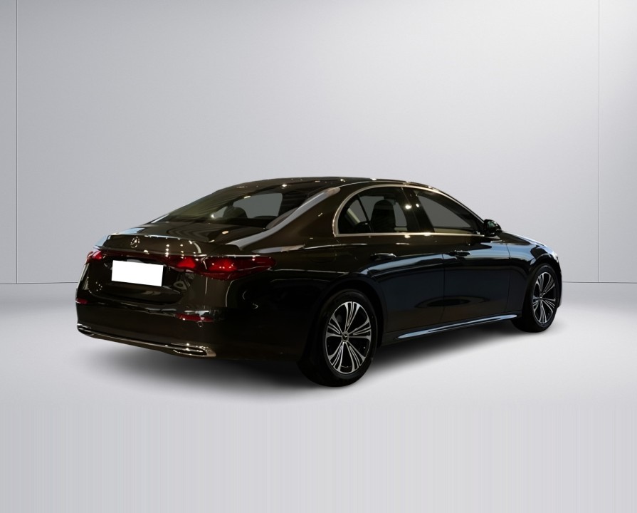 Mercedes-Benz E 200 Avantgarde (2)