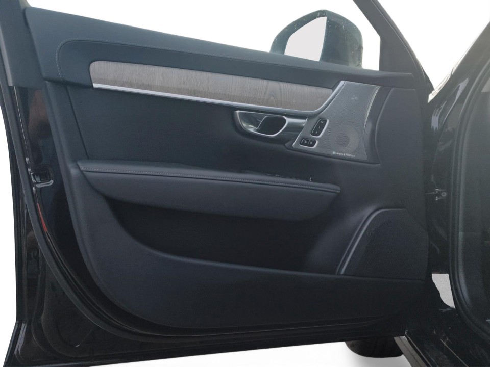 Volvo V90 Cross Country B5 AWD Ultimate - foto 25