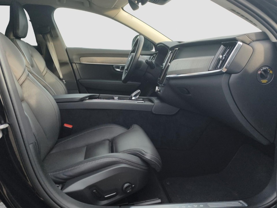 Volvo V90 Cross Country B5 AWD Ultimate - foto 14