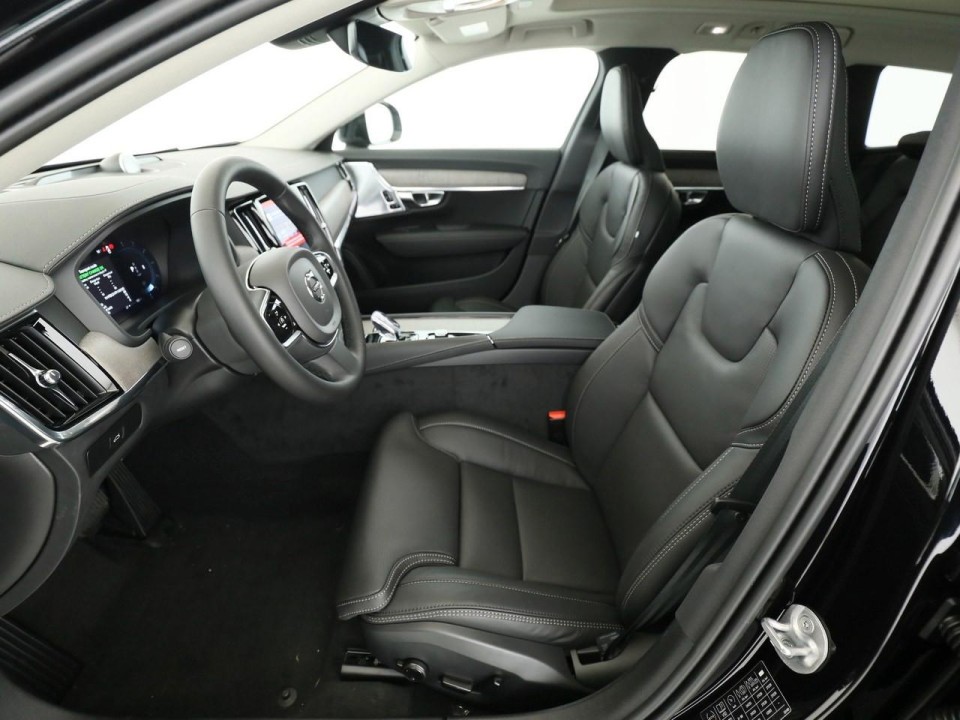 Volvo V90 Cross Country B5 AWD Ultimate - foto 15