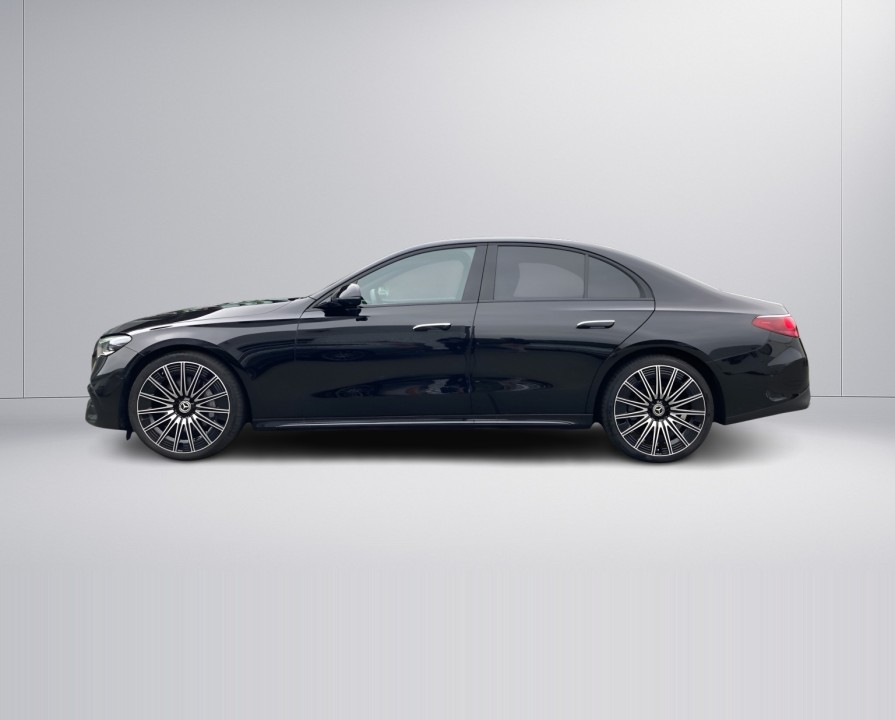 Mercedes-Benz E 200 AMG Line - foto 6