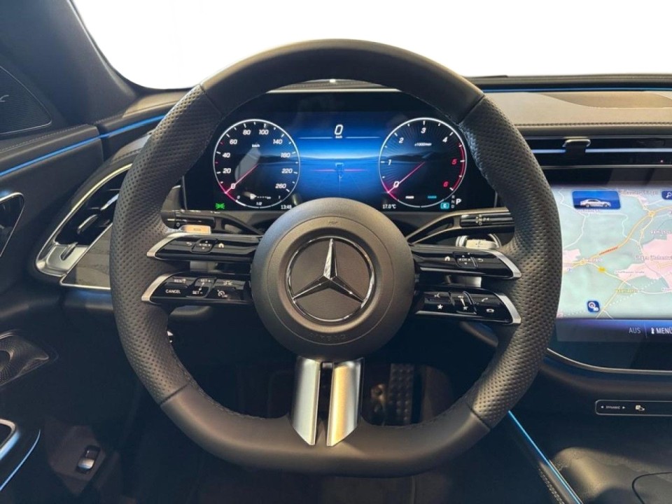 Mercedes-Benz E 220d 4MATIC AMG Line - foto 10