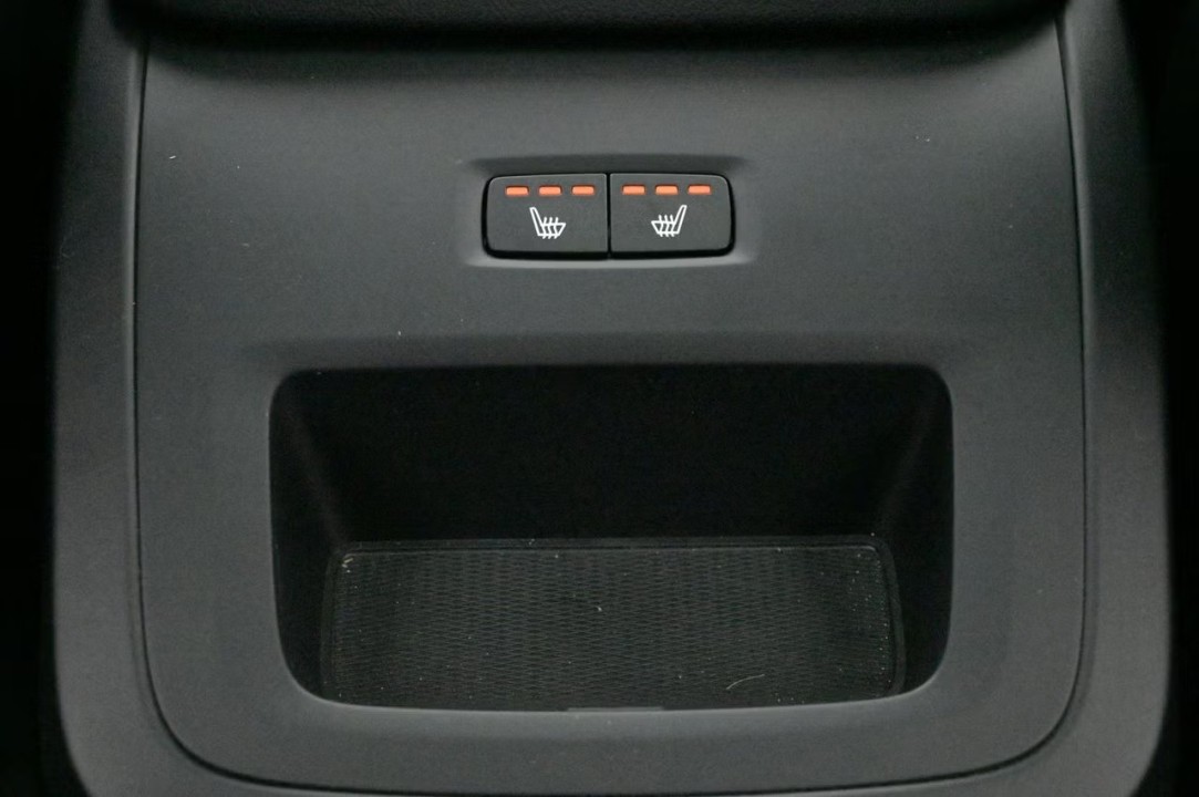 Volvo XC 60 T8 Recharge AWD Ultimate Bright - foto 16