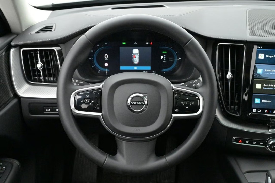 Volvo XC 60 T8 Recharge AWD Ultimate Bright (4)
