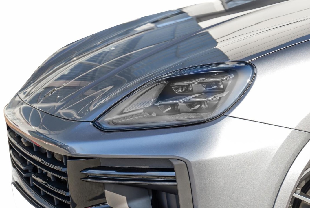 Porsche Cayenne Turbo E-Hybrid - foto 26