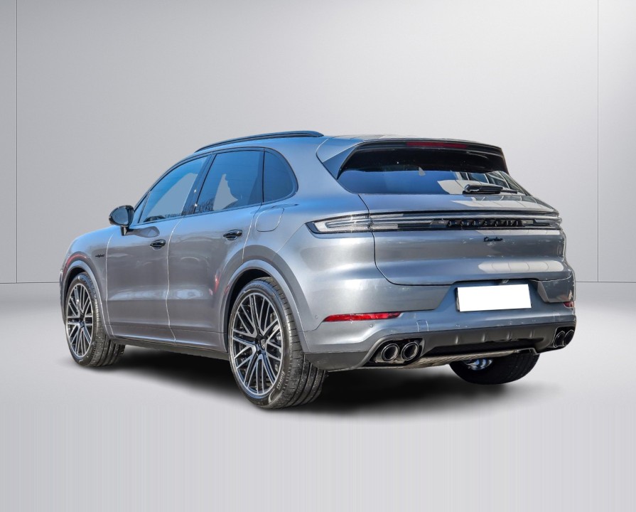 Porsche Cayenne Turbo E-Hybrid (5)