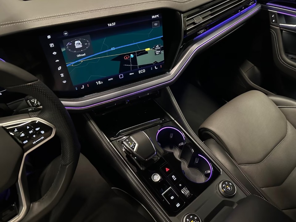 Volkswagen Touareg V6 TDI R-Line - foto 17