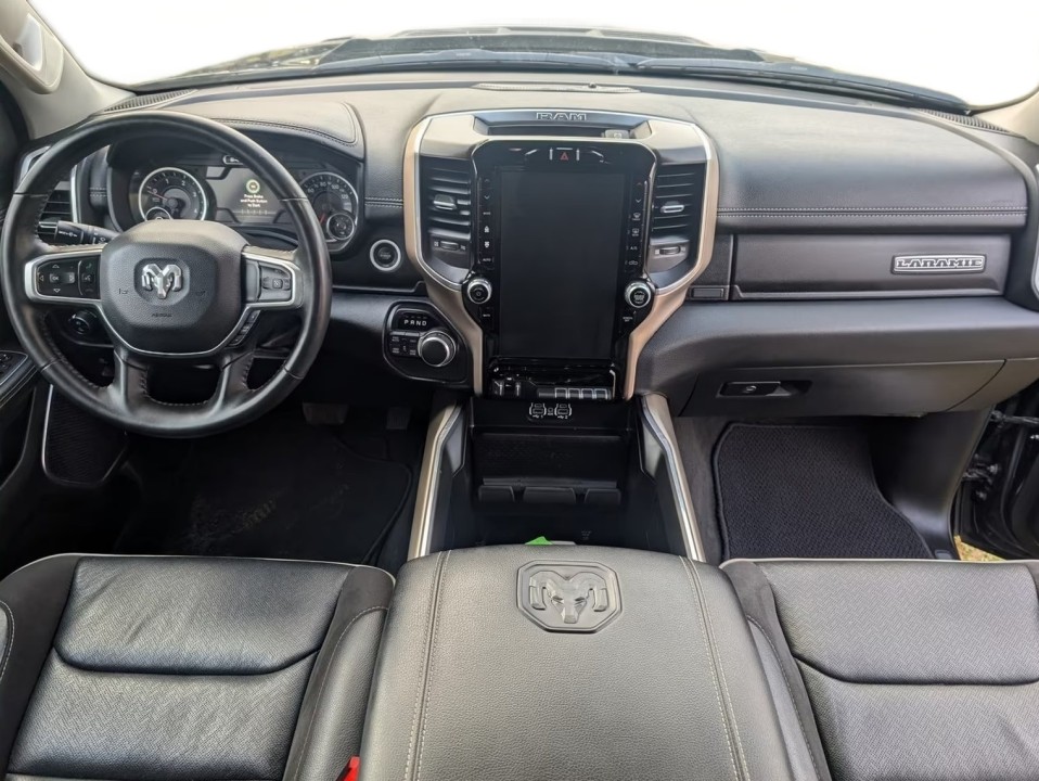 Dodge RAM 1500 Laramie - foto 9