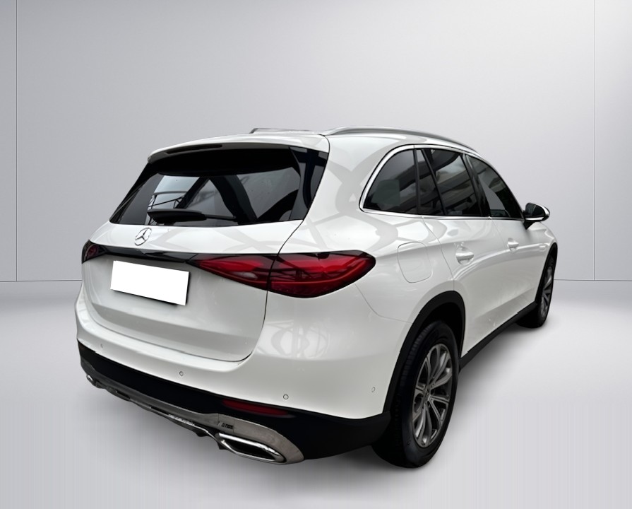 Mercedes-Benz GLC 200 4MATIC Avantgarde (2)