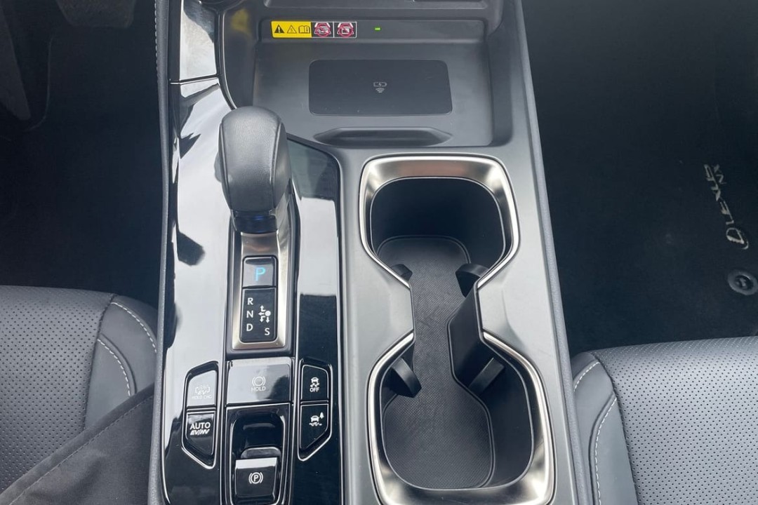 Lexus Seria NX 450h+ AWD Business Plus - foto 16