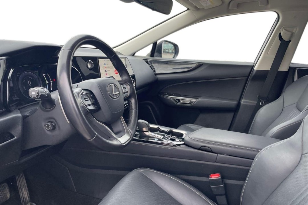 Lexus Seria NX 450h+ AWD Business Plus - foto 11