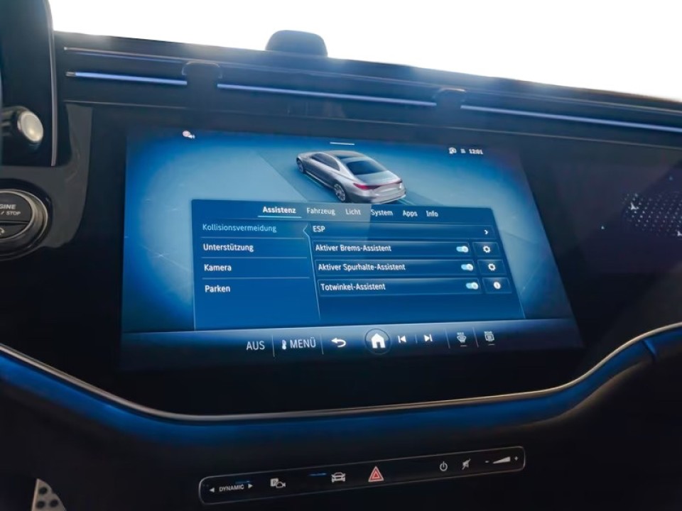 Mercedes-Benz E 200 4MATIC AMG Line - foto 11