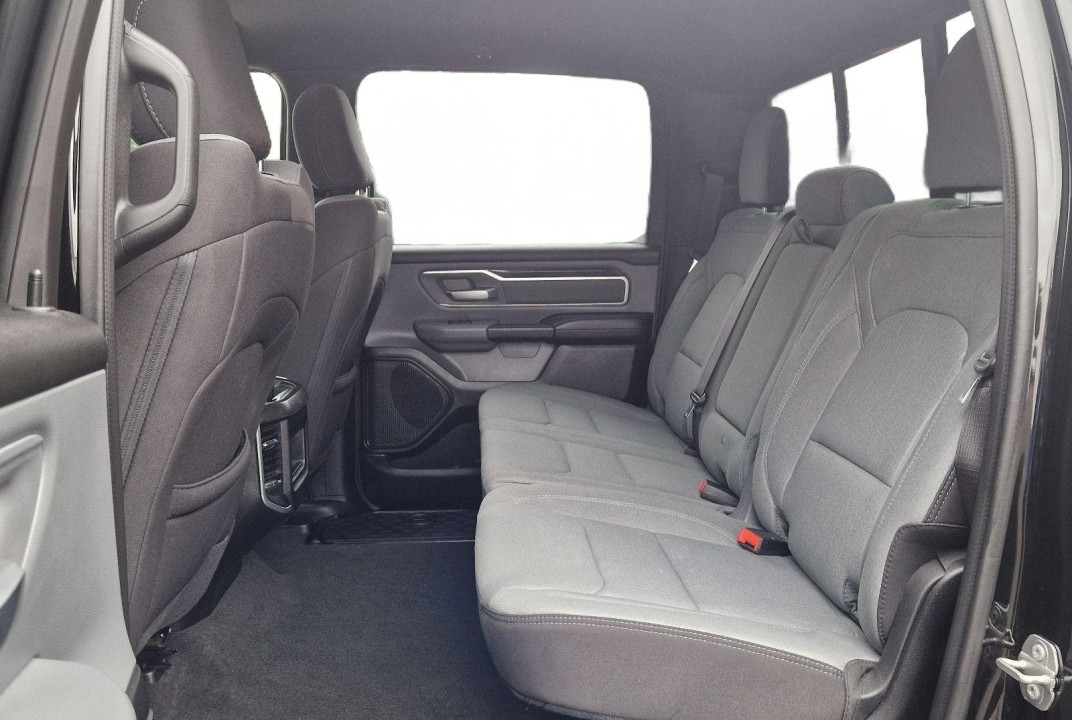 Dodge RAM 1500 - foto 9