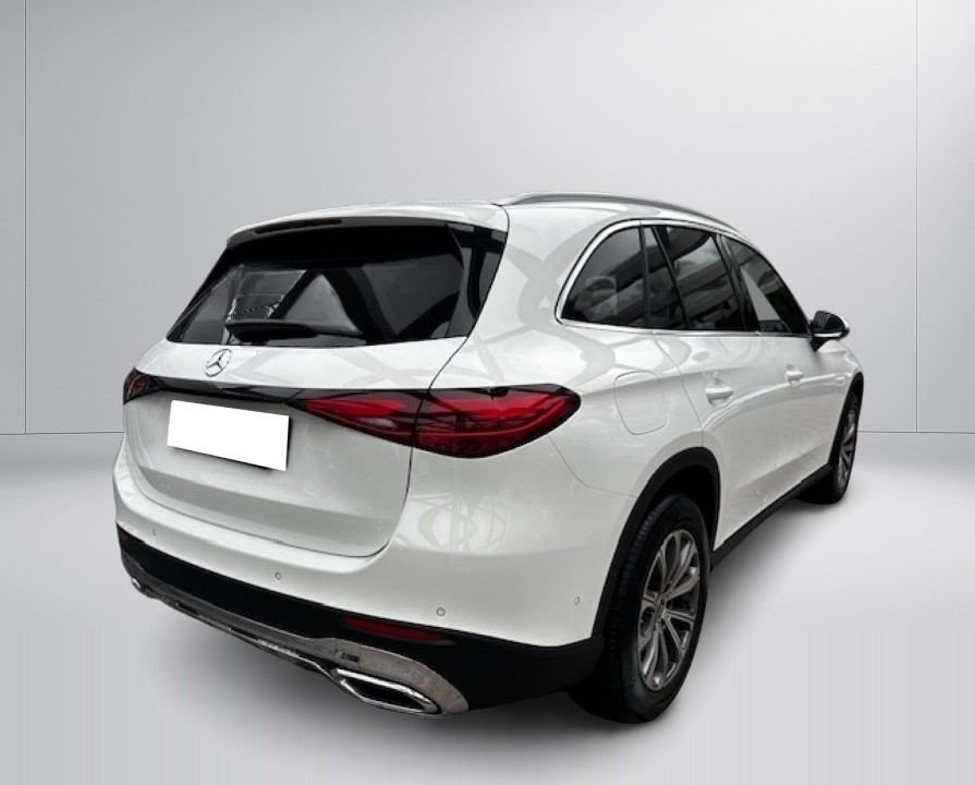 Mercedes-Benz GLC 200 4MATIC Avantgarde (2)