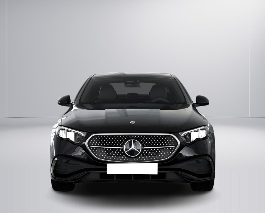 Mercedes-Benz E 200 4MATIC AMG Line (2)