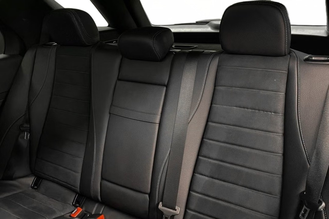 Mercedes-Benz GLE 350de 4MATIC AMG Line - foto 15