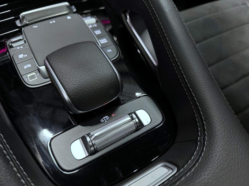 Mercedes-Benz GLE 350de 4MATIC AMG Line - foto 12