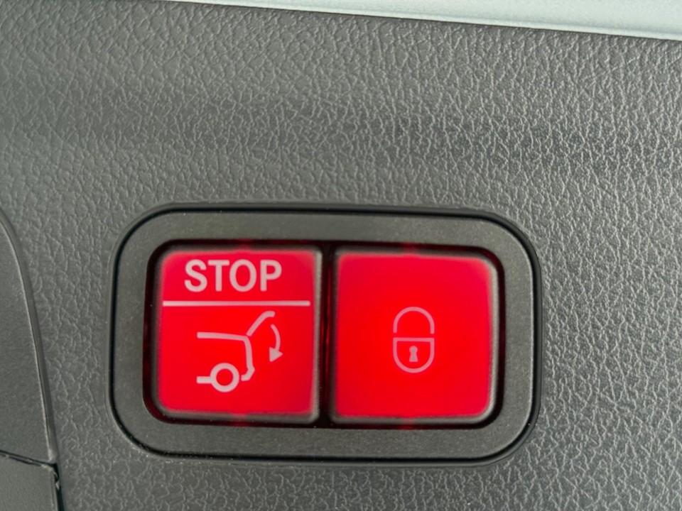 Mercedes-Benz GLE 350de 4MATIC AMG Line - foto 18