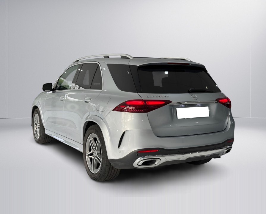 Mercedes-Benz GLE 350de 4MATIC AMG Line (4)