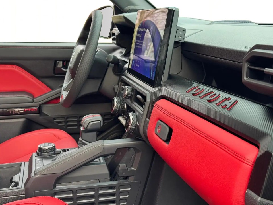 Toyota Tacoma TRD PRO - foto 11