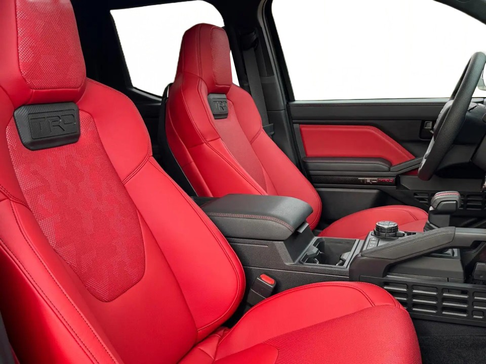 Toyota Tacoma TRD PRO - foto 8