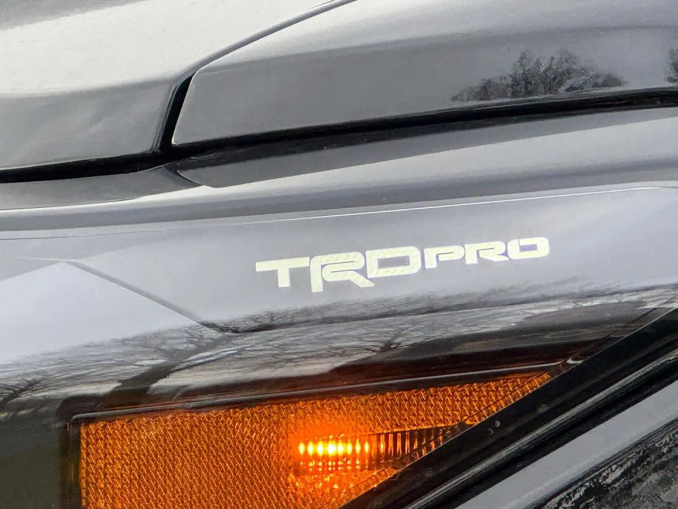 Toyota Tacoma TRD PRO - foto 25