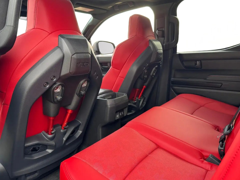 Toyota Tacoma TRD PRO - foto 6