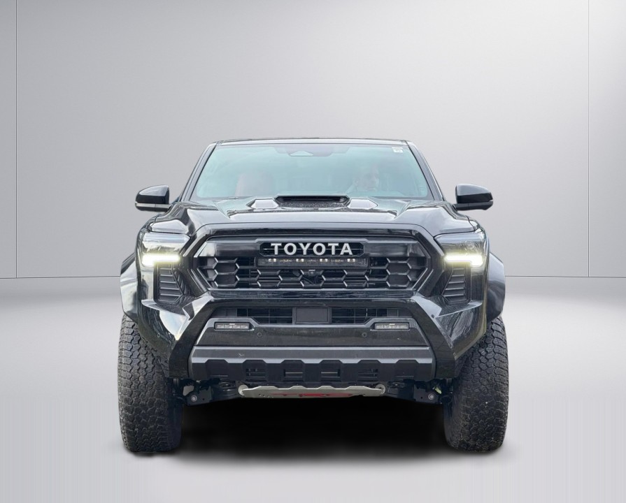 Toyota Tacoma TRD PRO (2)