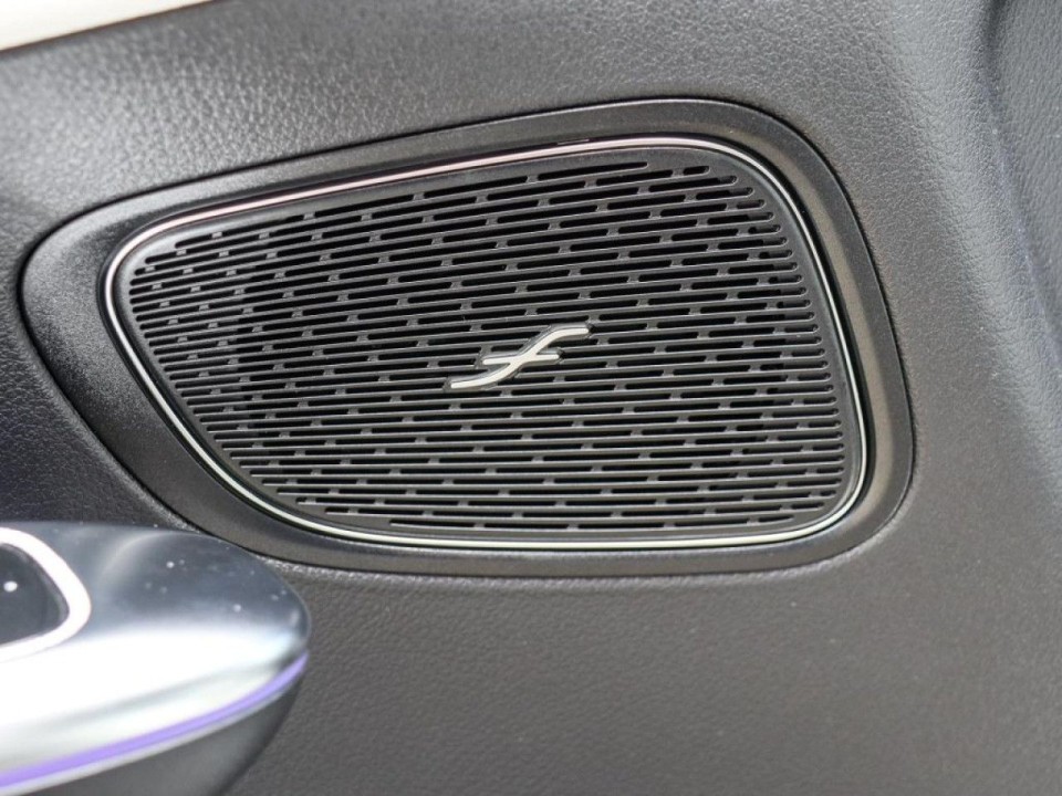 Mercedes-Benz GLC 200d 4MATIC AMG Line - foto 16