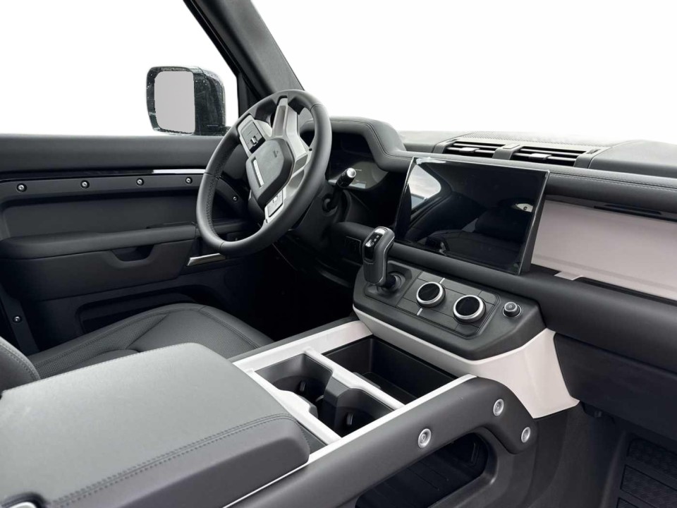 Land Rover Defender 90 D200 S - foto 8