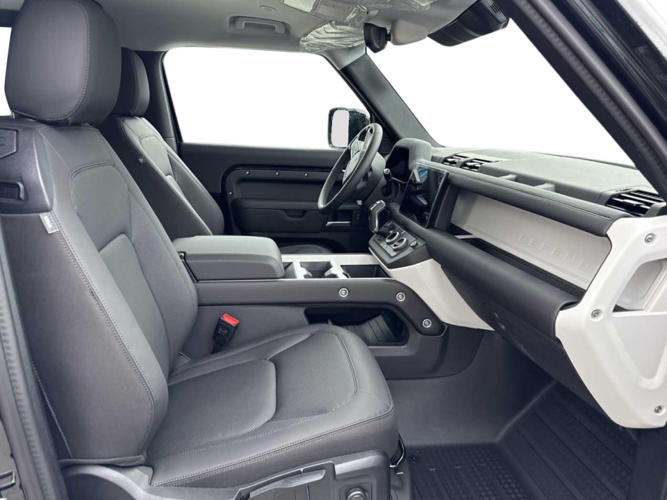 Land Rover Defender 90 D200 S - foto 6
