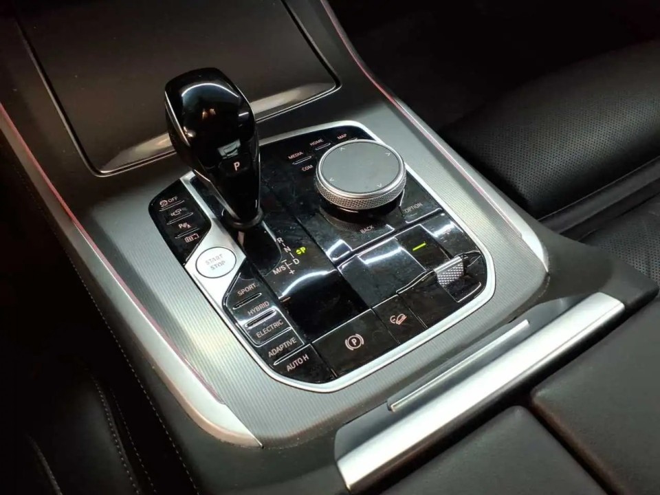 BMW X5 xDrive45e xLine - foto 7