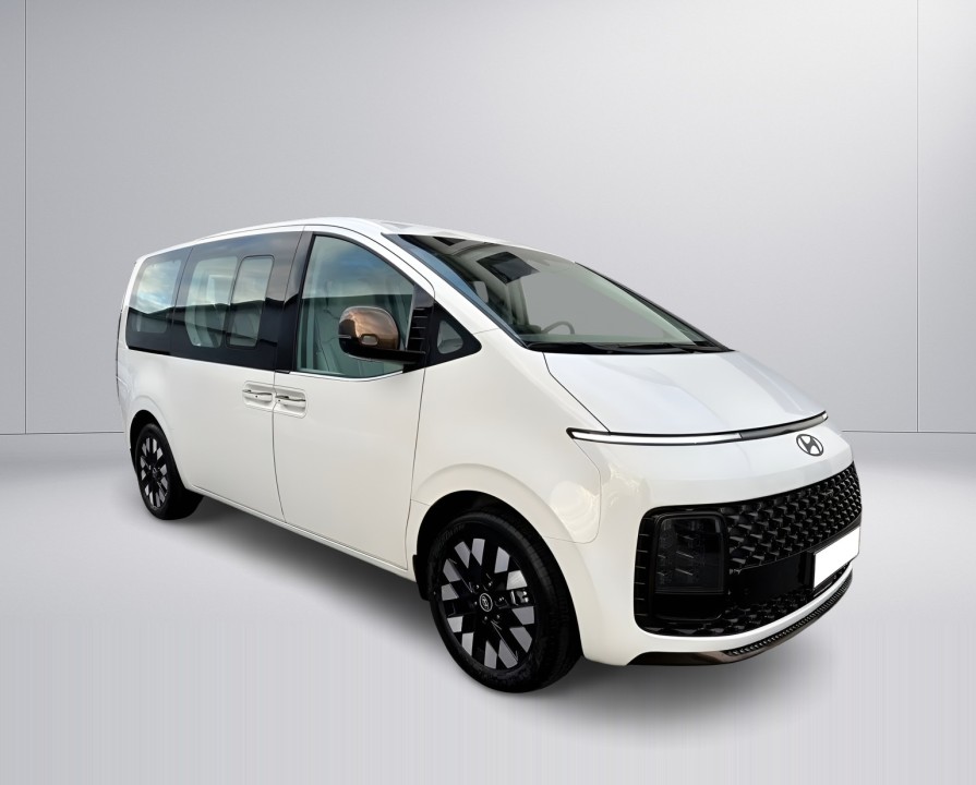 Hyundai Staria Signature HEV