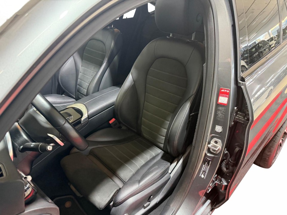 Mercedes-Benz GLC Coupé 300 4MATIC AMG Line - foto 13