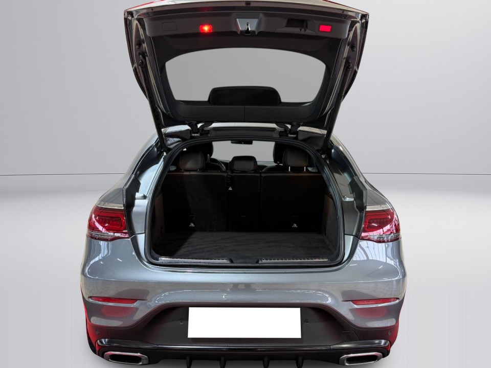 Mercedes-Benz GLC Coupé 300 4MATIC AMG Line - foto 28