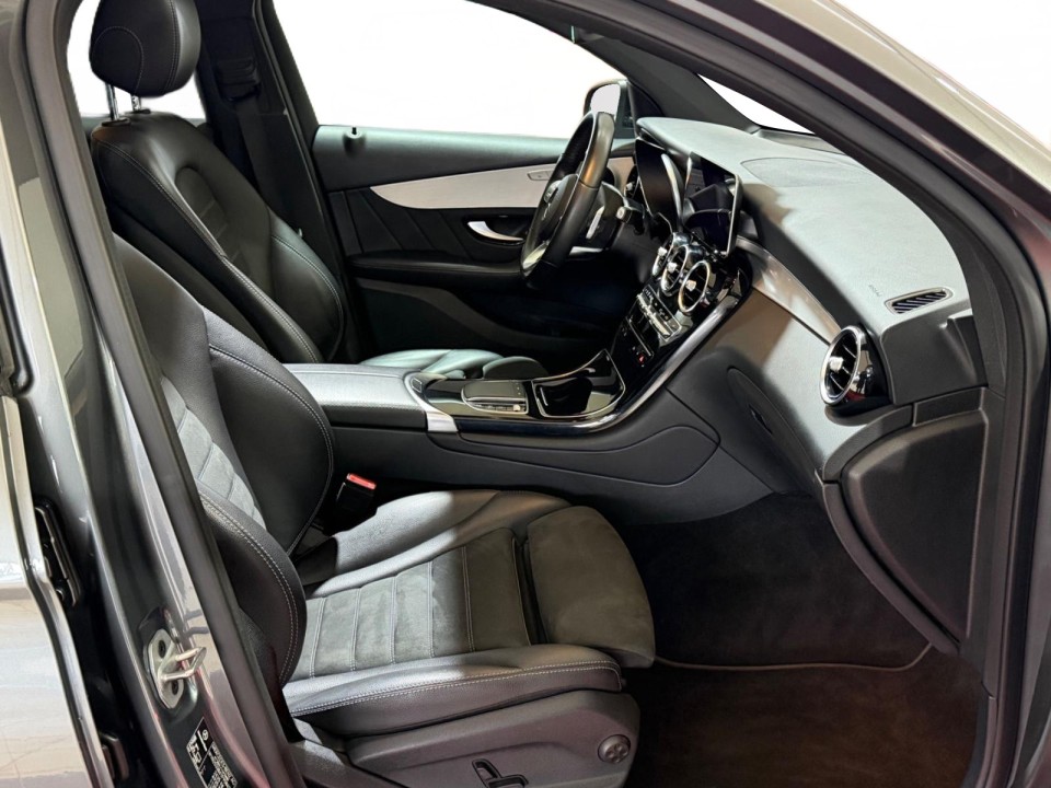 Mercedes-Benz GLC Coupé 300 4MATIC AMG Line - foto 15