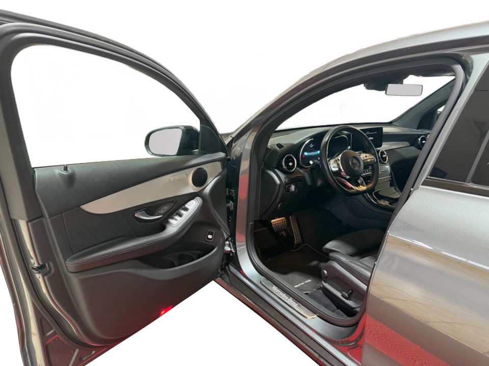 Mercedes-Benz GLC Coupé 300 4MATIC AMG Line - foto 26