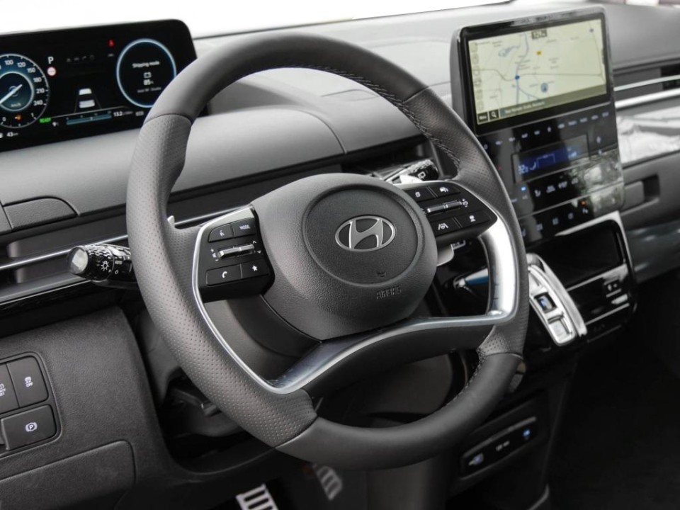 Hyundai Staria Signature HEV - foto 7