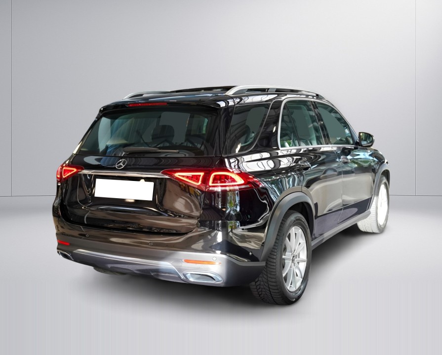 Mercedes-Benz GLE 350e 4MATIC (2)