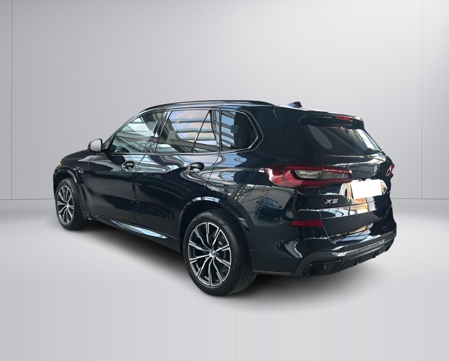 BMW X5 xDrive45e M-Sport (5)