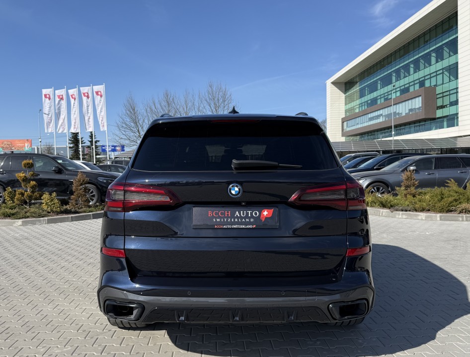 BMW X5 xDrive45e M-Sport (4)