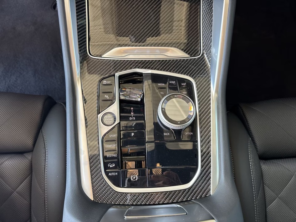 BMW X6 xDrive40i M-Sport - foto 13