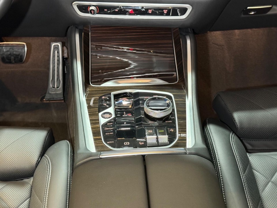 BMW X6 xDrive40i M-Sport - foto 24