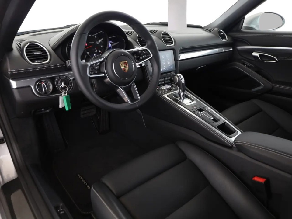 Porsche 718 Boxster - foto 11