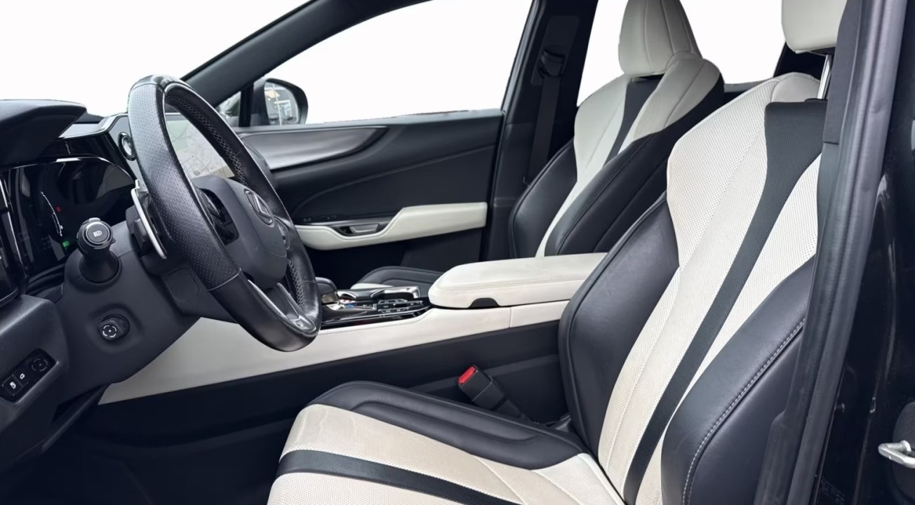 Lexus Seria NX 450h+ AWD F-Sport - foto 10