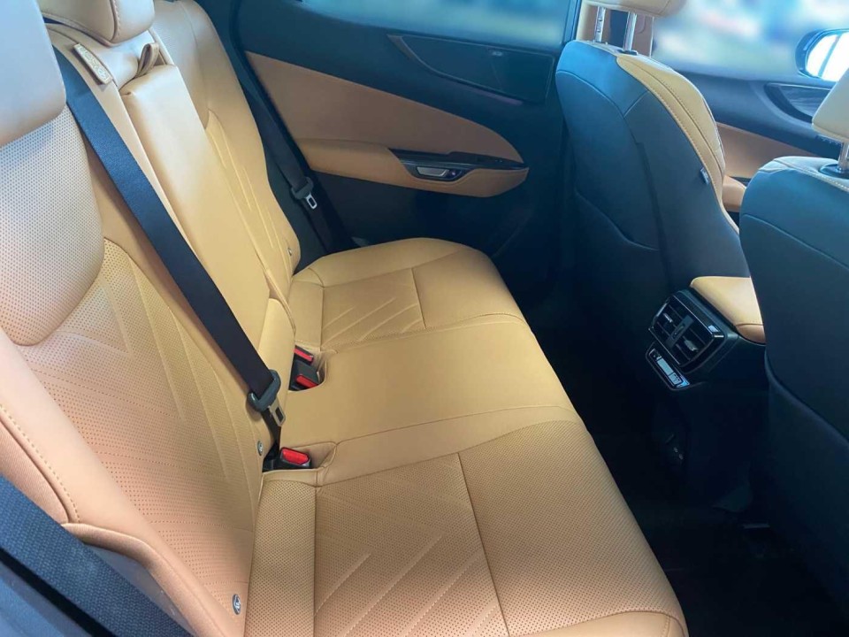 Lexus Seria NX 350h AWD Luxury Line - foto 8