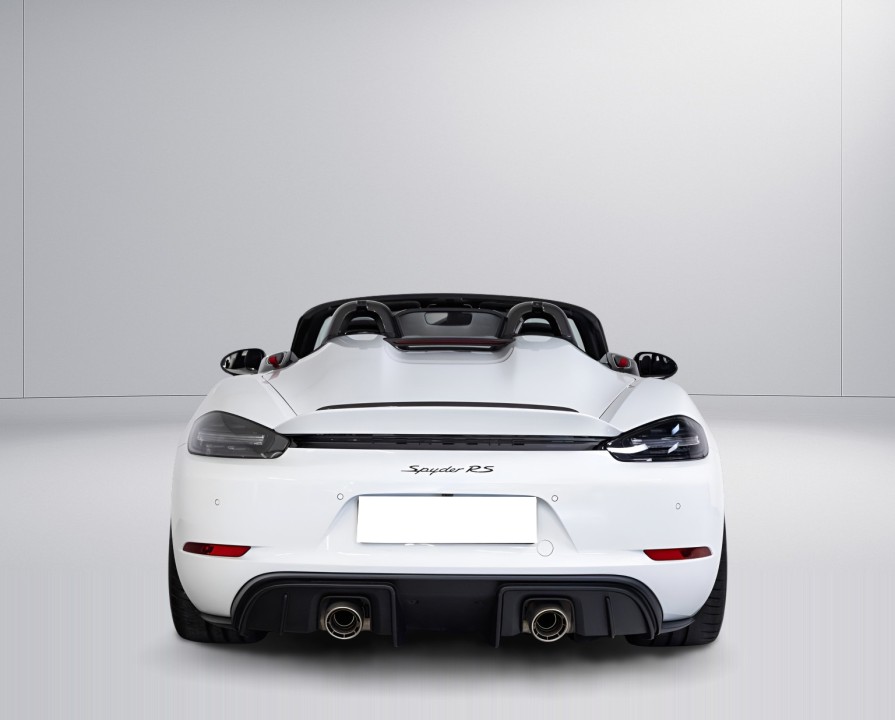 Porsche 718 Spyder RS (4)