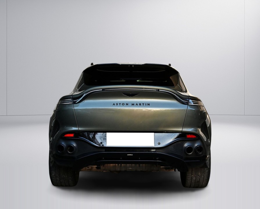 Aston Martin DBX 707 (4)
