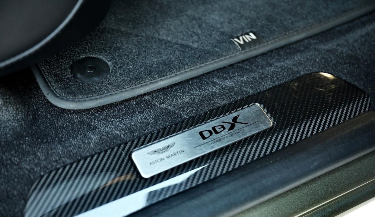 Aston Martin DBX 707 - foto 30